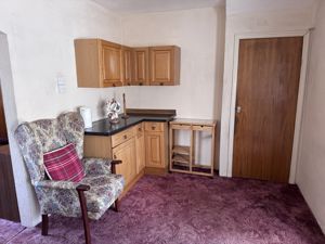 Photo 16- click for photo gallery